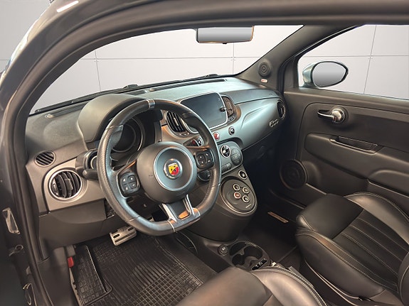 Abarth 595C 11 of 24