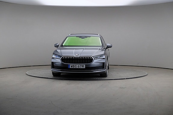 Skoda Superb 3 of 5