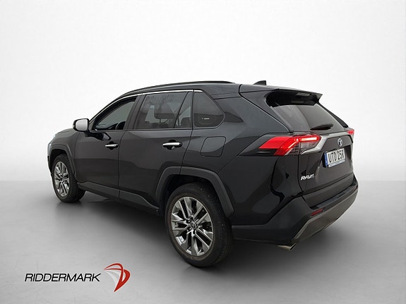 Toyota RAV4 5 of 5