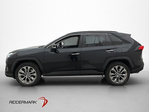 Toyota RAV4 4 of 5