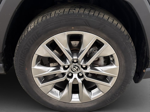 Toyota RAV4 30 of 30