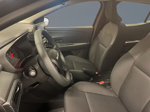 Dacia Sandero 5 of 5