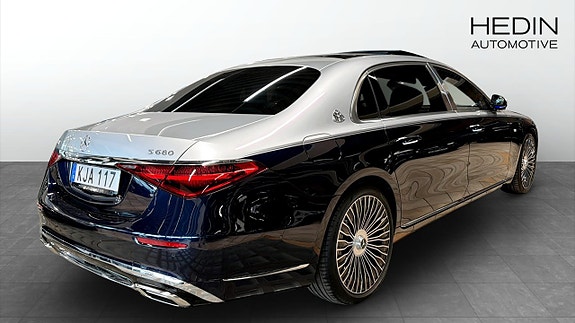 Mercedes-Benz S-Klass 5 of 13