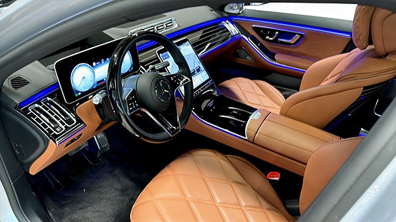Mercedes-Benz S-Klass 12 of 13