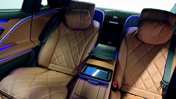Mercedes-Benz S-Klass 13 of 13
