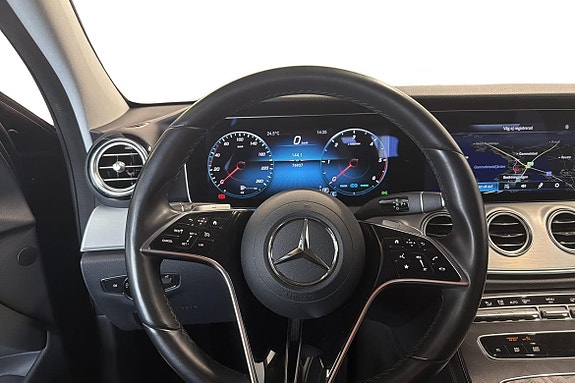 Mercedes-Benz E220 8 of 24