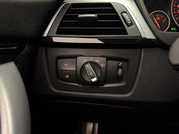 BMW 420i 14 of 30