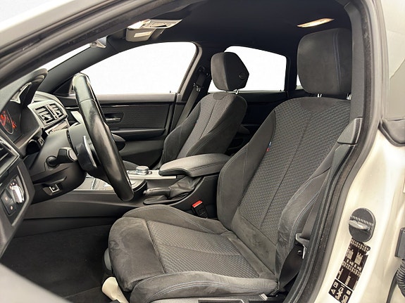 BMW 420i 11 of 30