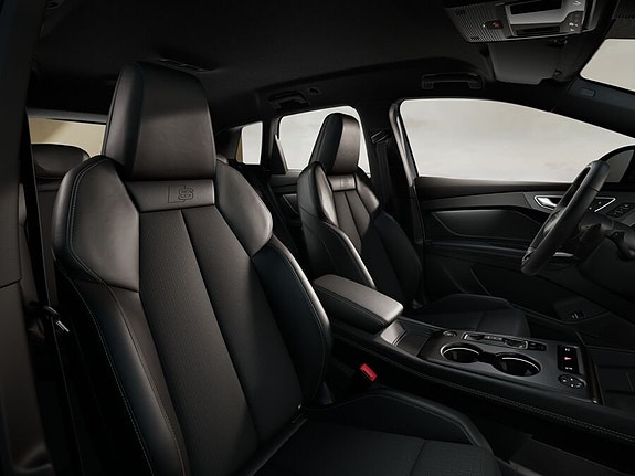 Audi Q4 e-tron 9 of 10