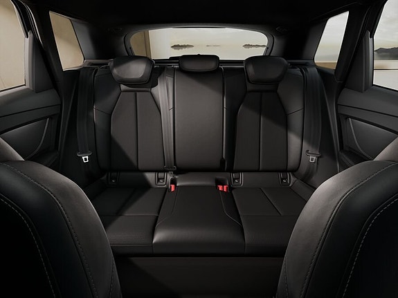 Audi Q4 e-tron 10 of 10