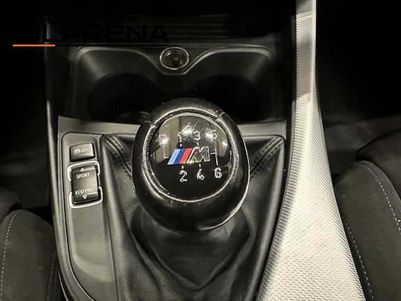 BMW 118d 18 of 23