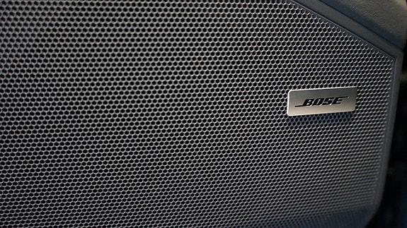 Porsche Cayenne 13 of 13