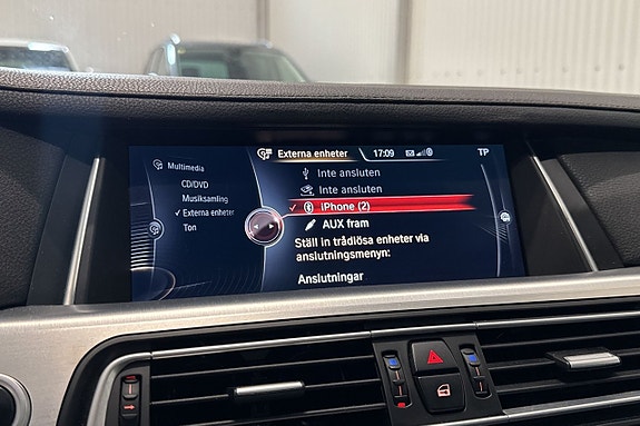 BMW 750d 22 of 27