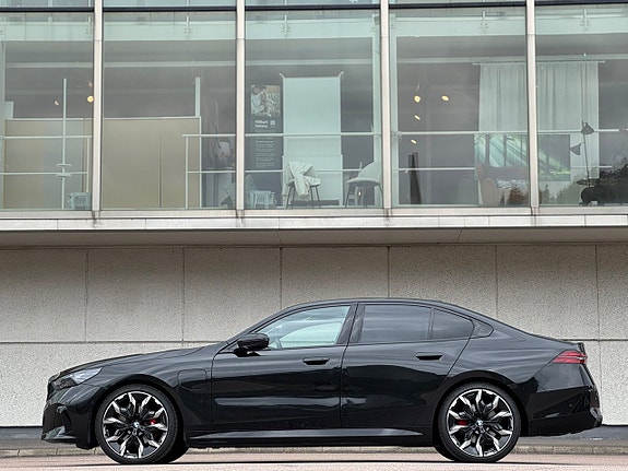 BMW 530e 3 of 24