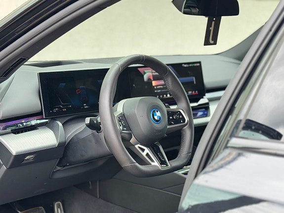 BMW 530e 7 of 24