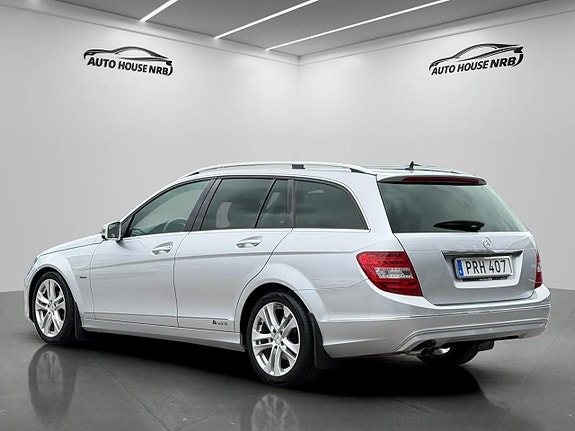 Mercedes-Benz C180 7 of 22