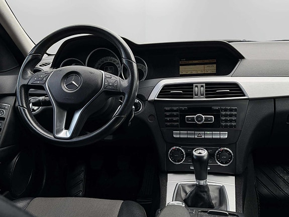 Mercedes-Benz C180 20 of 22