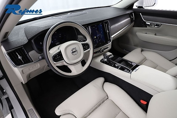 Volvo V90 4 of 30
