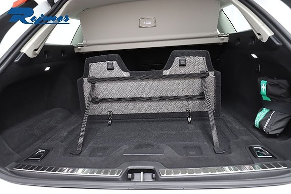 Volvo V90 23 of 30