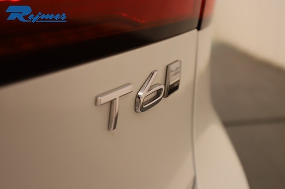 Volvo V90 22 of 27