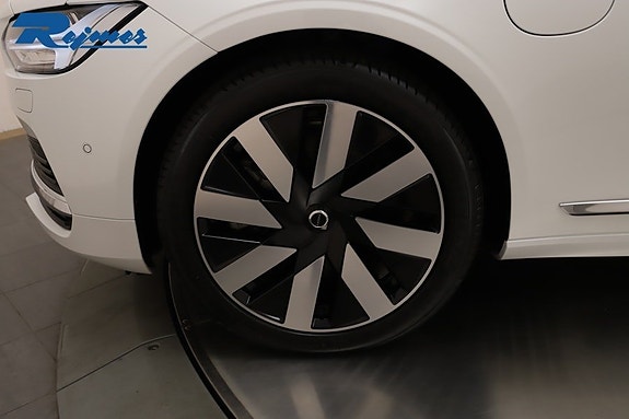 Volvo V90 16 of 27