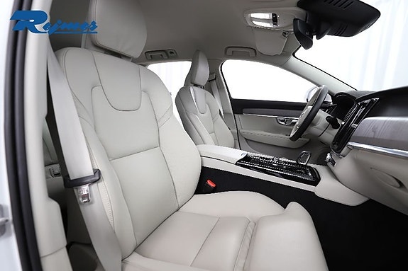 Volvo V90 29 of 30