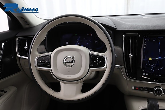 Volvo V90 26 of 27