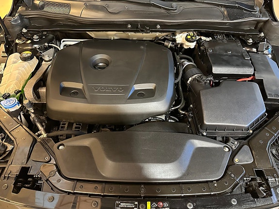 Volvo V40 15 of 15