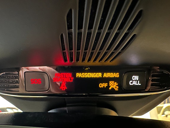 Volvo V40 10 of 15