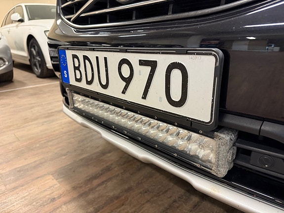 Volvo XC60 18 of 20