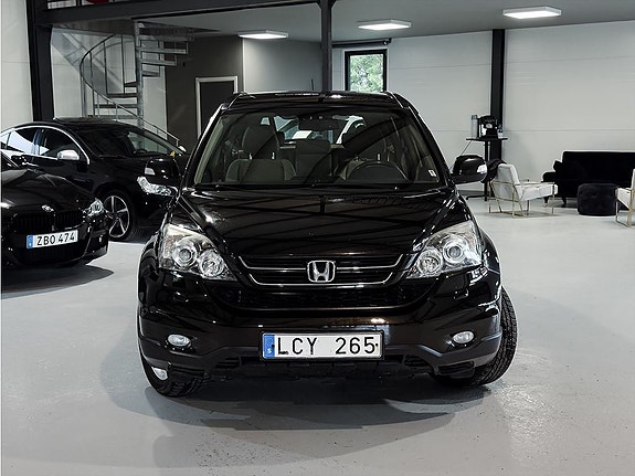 Honda CR-V 2 of 15