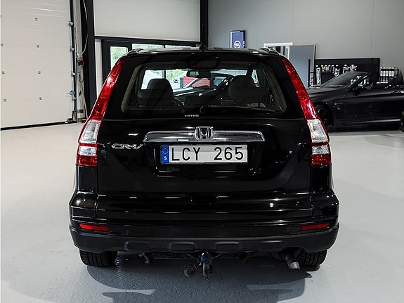 Honda CR-V 7 of 15