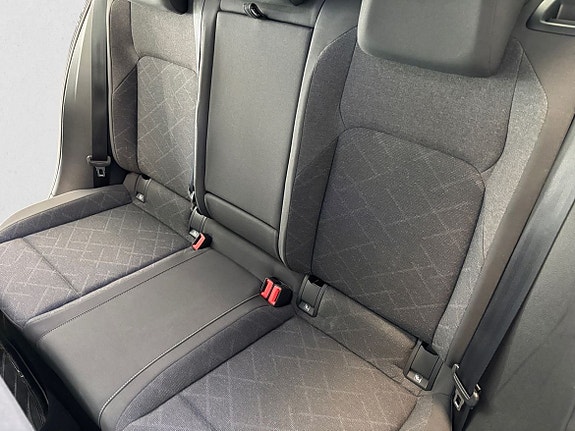 Volkswagen Golf I 11 of 12