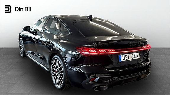 Audi A5 3 of 5