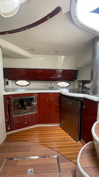 Höstklipp! Välutrustad Fairline Targa 40, endast 700 gångtimmar och båtkärra. 11 of 16