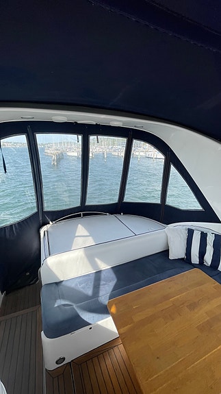 Höstklipp! Välutrustad Fairline Targa 40, endast 700 gångtimmar och båtkärra. 5 of 16