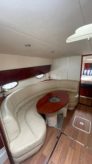 Höstklipp! Välutrustad Fairline Targa 40, endast 700 gångtimmar och båtkärra. 9 of 16