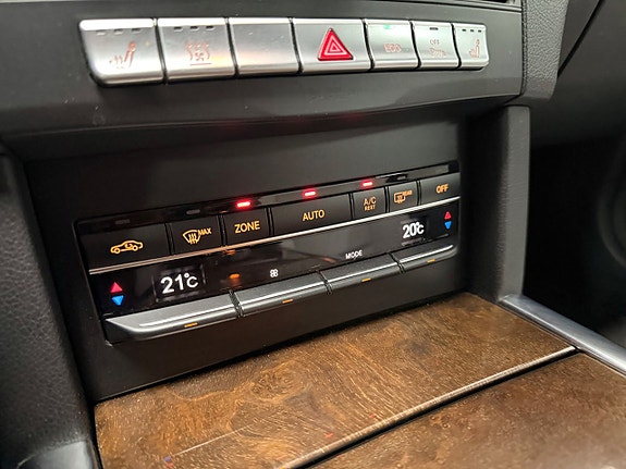 Mercedes-Benz E350 20 of 27