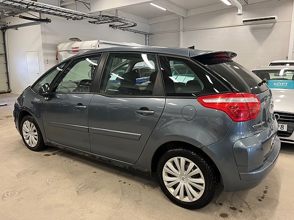 Citroen C4 Picasso 2 of 5