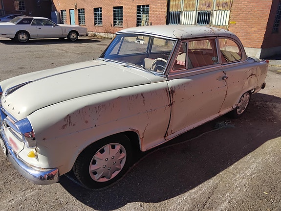 Borgward Isabella 6 of 10