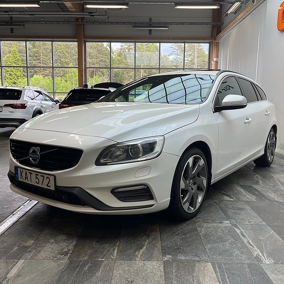 Volvo V60 5 of 13