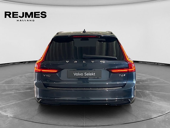 Volvo V90 8 of 16