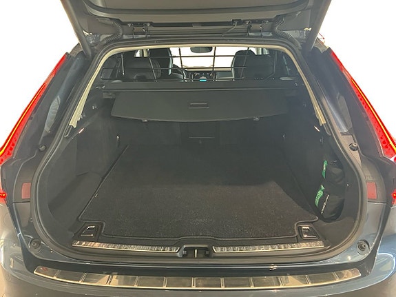 Volvo V90 14 of 16