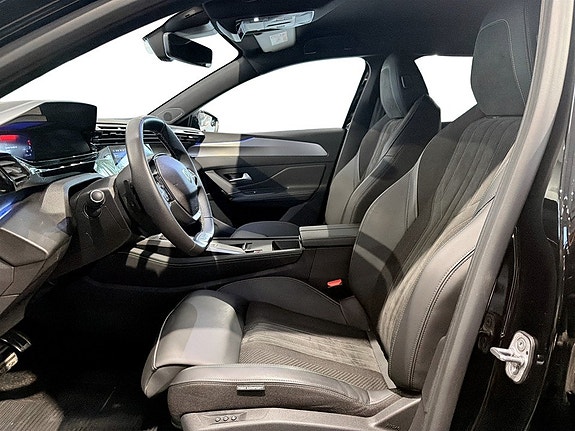 Peugeot 408 4 of 5