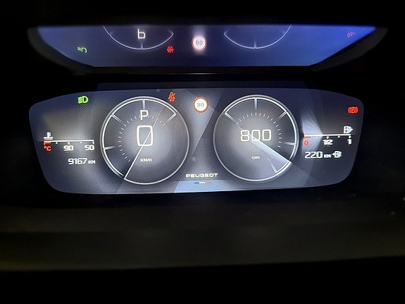 Peugeot 408 8 of 17