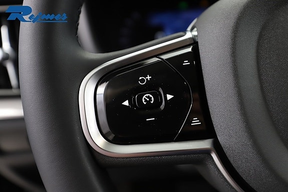 Volvo V60 12 of 27
