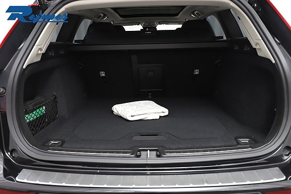 Volvo V60 23 of 27