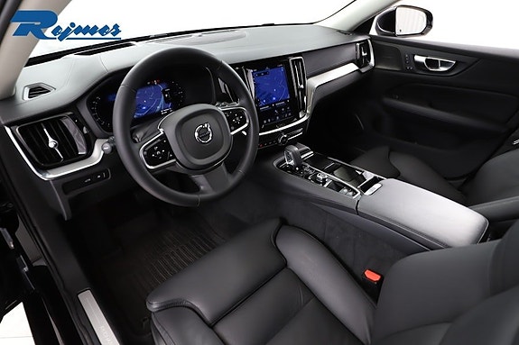 Volvo V60 5 of 27