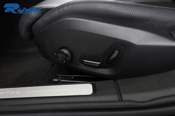 Volvo V60 6 of 27