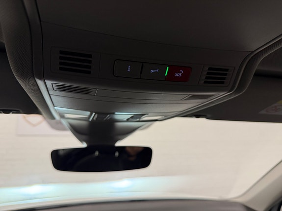 Volkswagen Tiguan Allspace 15 of 20